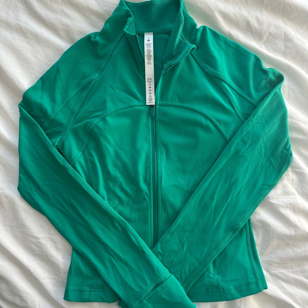 Lululemon Define Jacket Nulu cropped
